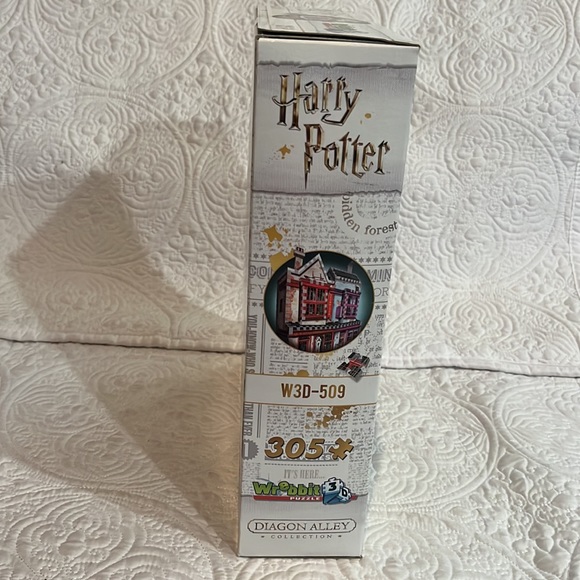 Harry Potter Diagon Alley Wrebbit 3D puzzle, new in package - Picture 6 of 9